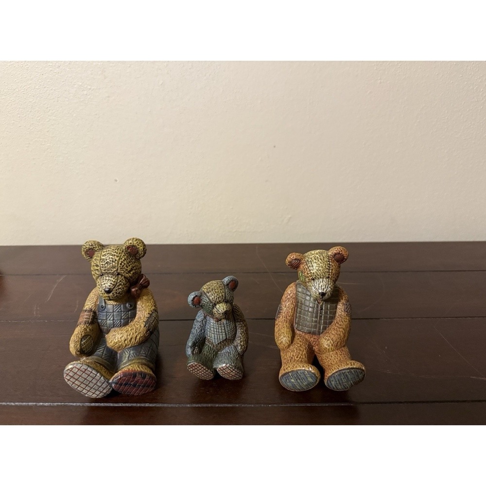 Set Of 3 Teddy Bear Figures From Wynget Folk Heart Collection #0525/1000